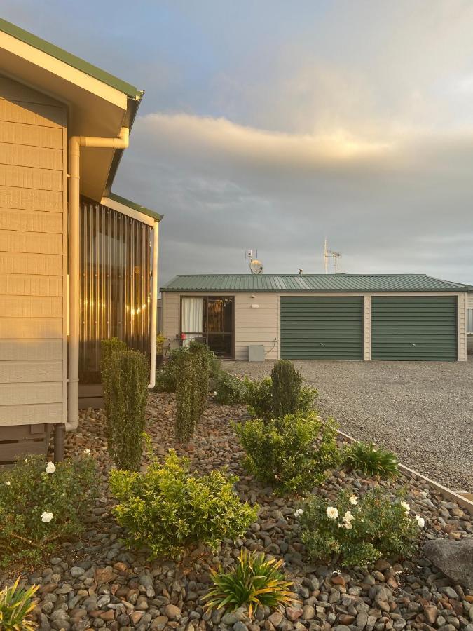 Chris And Dave'S B & B Otorohanga Exterior photo